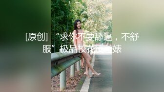 大神四处游走公园又看到一漂亮少妇 跟上去直接闯入女厕大胆偷拍