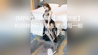 儿子只在老公旁玩弄我的扭曲性癖