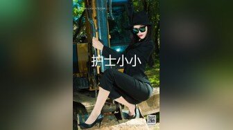 【新片速遞】 ✨风骚女主播约粉丝山上小树林野战，各种奇葩姿势操逼，挂在树枝上操后面操站着操！[587M/MP4/1:49:00]